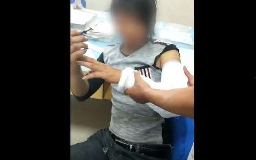 网红兔兔吃瓜视频,带你领略萌宠界的趣味生活 第1张 网红兔兔吃瓜视频,带你领略萌宠界的趣味生活 第1张